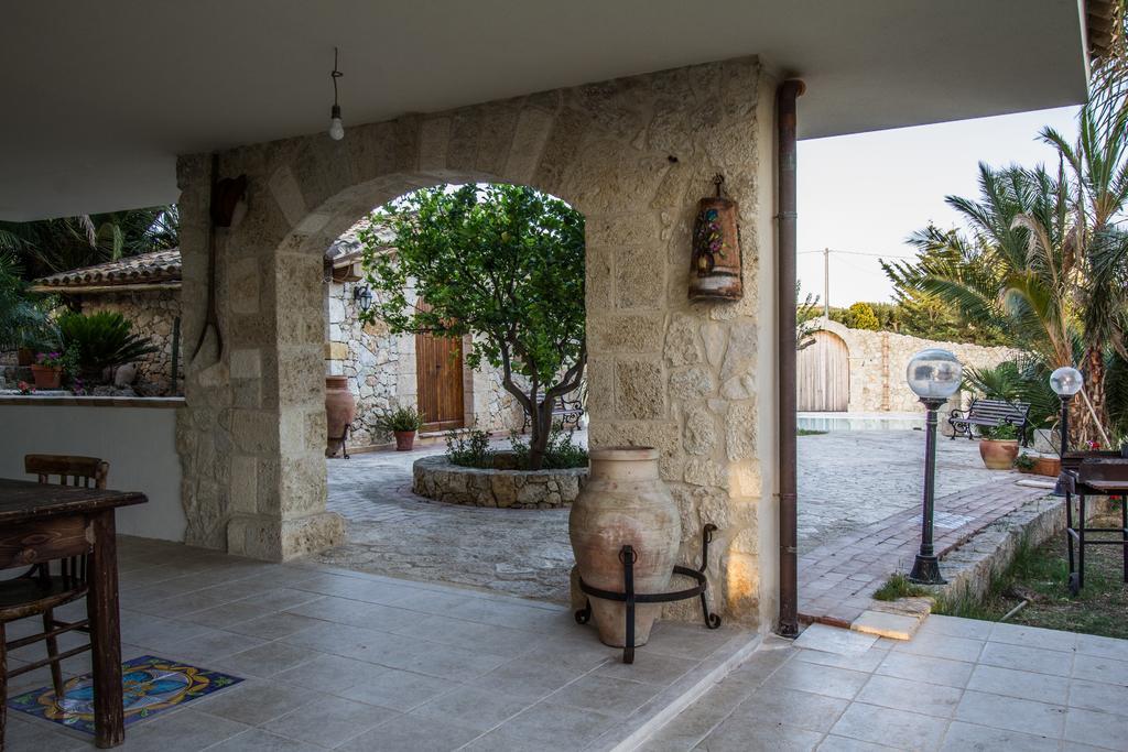 Casale Rocca Russa B&B Villaggio Mosè Exterior foto