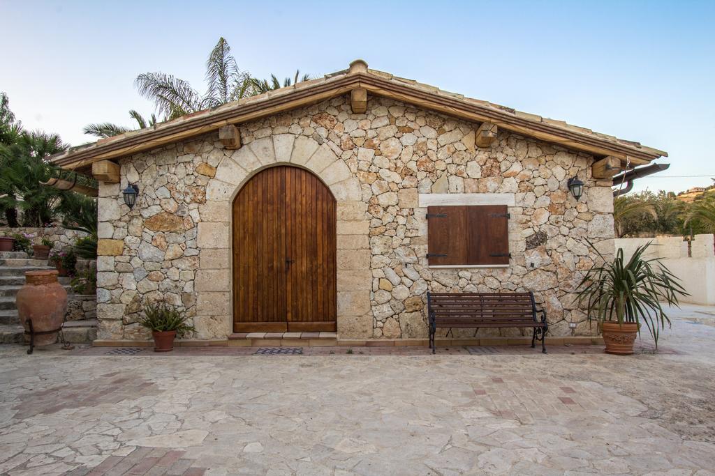 Casale Rocca Russa B&B Villaggio Mosè Exterior foto